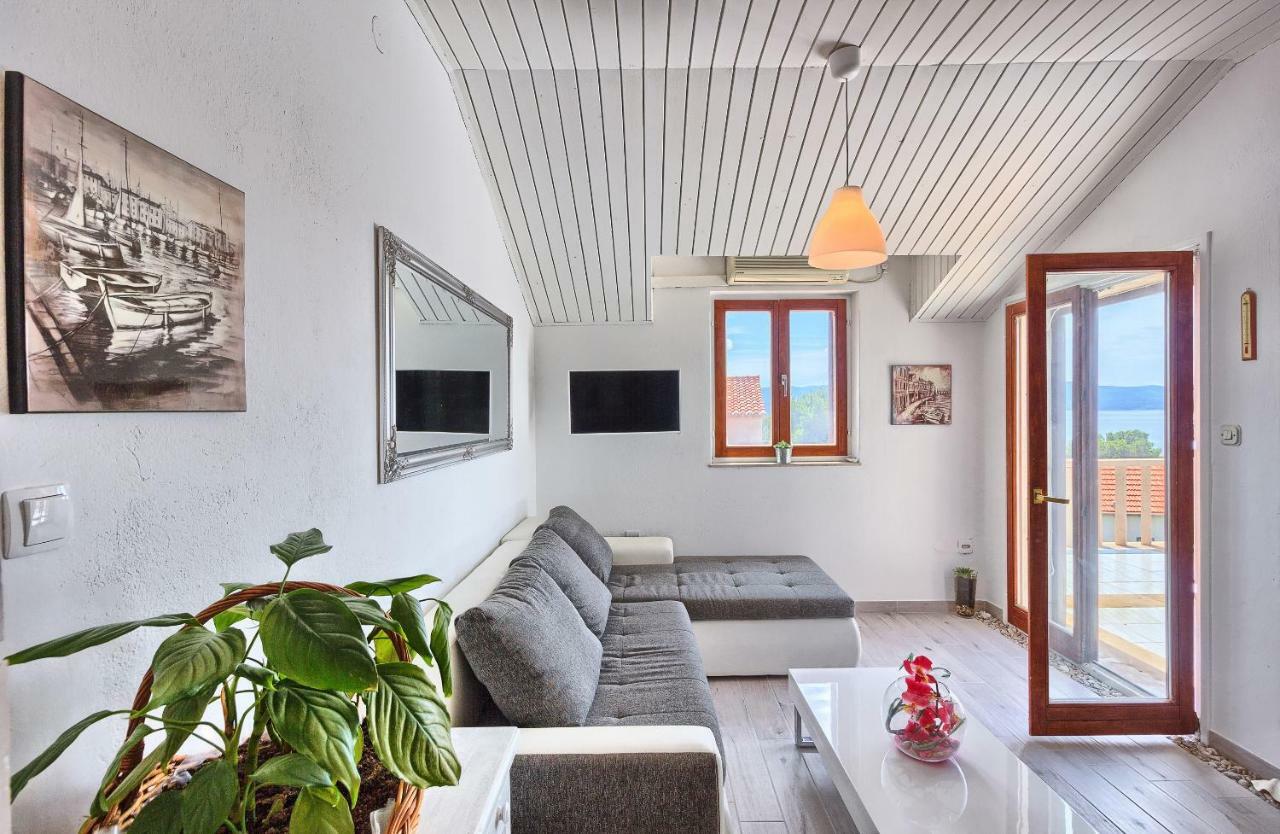 Lantana Apartment Бол Екстериор снимка